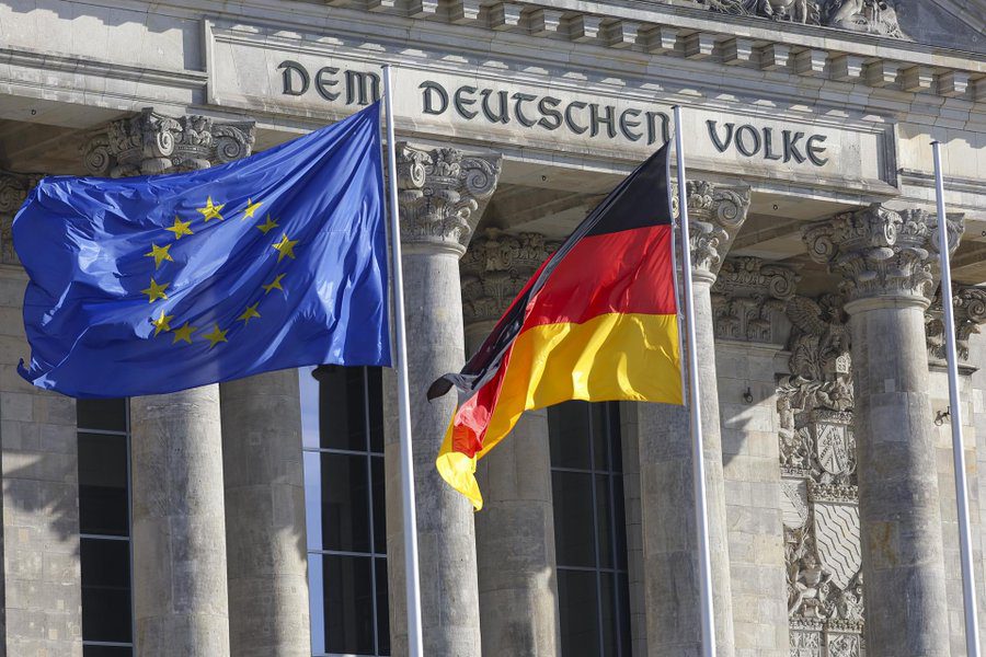 Alemania celebra las elecciones legislativas con los conservadores como favoritos este domingo