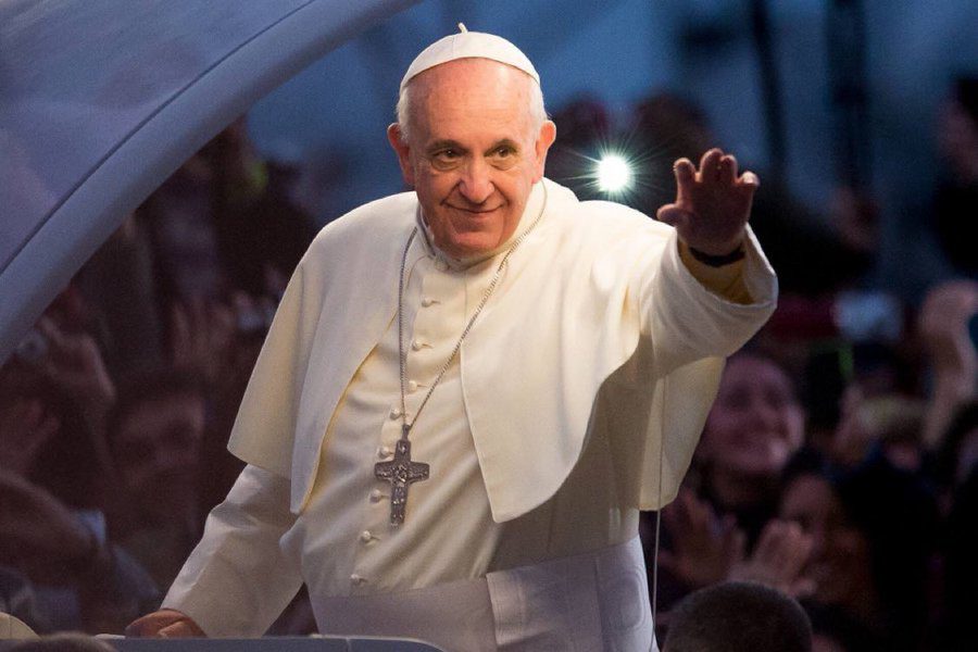 El Papa está en estado crítico debido a una larga crisis respiratoria