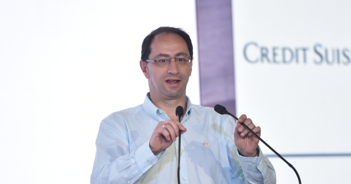 El ex ministro Restepo propone un reiniciamiento de impuestos