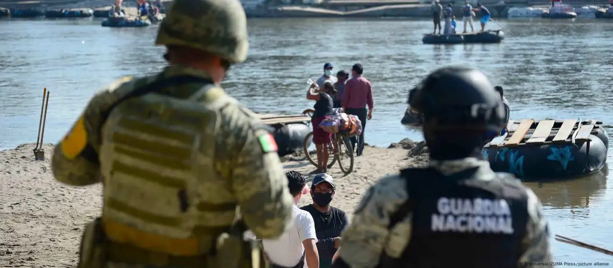 México inicia despliegue de soldados en la frontera con EEUU