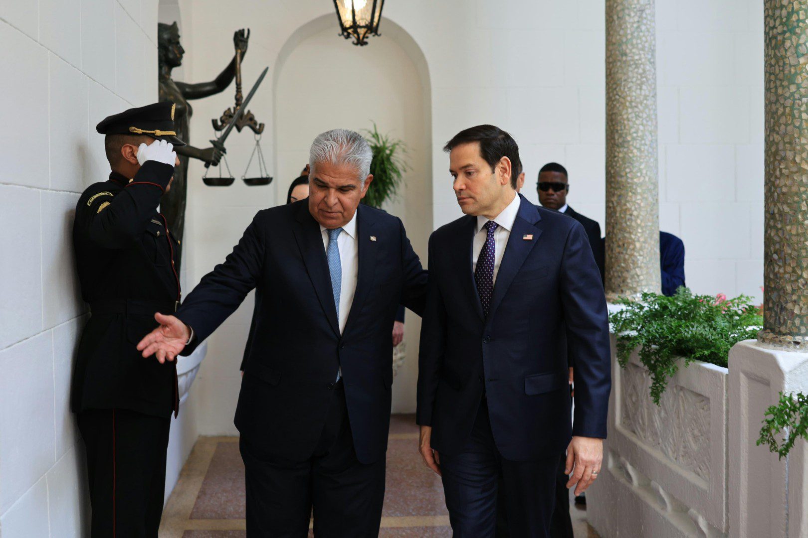 Panamá y EE.UU están dispuestos a realizar repatriaciones desde el Darién