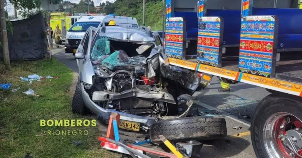 Tragedia en la autopista Medellín-Bogota: muerta