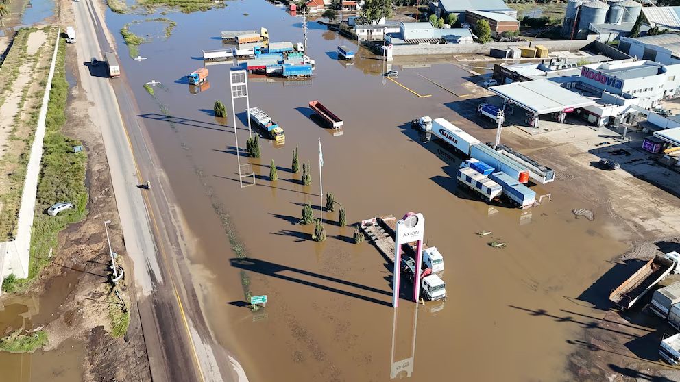 16 Muerte después de temporal en Bahía Blanca