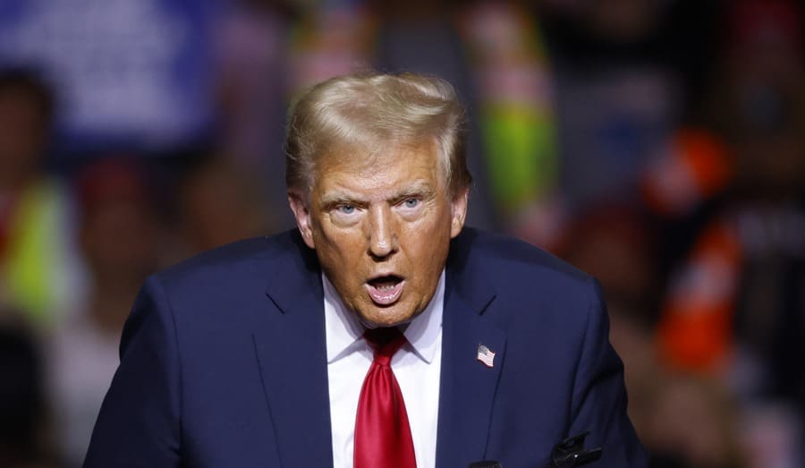 Trump dijo que los inmigrantes deportados "aprobaron un proceso de revisión muy estricto"