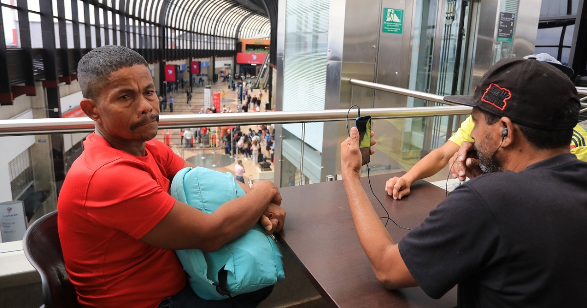 La llegada masiva de advertencias deportadas de Medellín