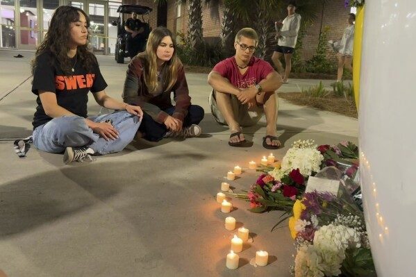Sobrevivió al tiroteo en Florida porque "muerto" se convirtió en