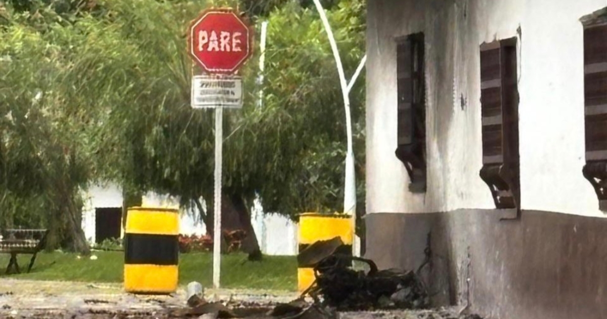 Deton Moto Bomb contra la estación de policía de Cauca