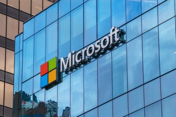 Microsoft gana $ 74,599 millones en nueve meses, 12.8% más