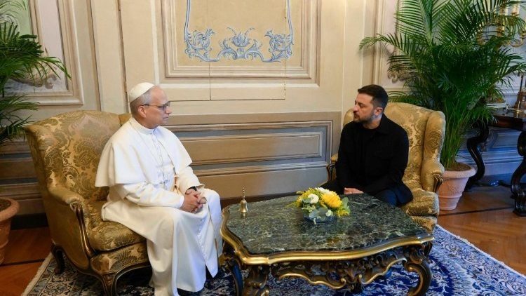 El Papa Leo XIV se reunió con Green y repitió su disponibilidad de negociar en el Vaticano