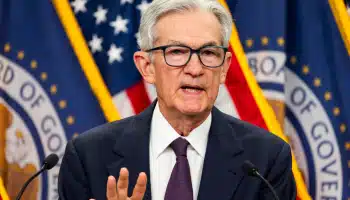 El Secretario del Tesoro de los Estados Unidos aboga por una revisión exhaustiva de "toda la Reserva Federal"