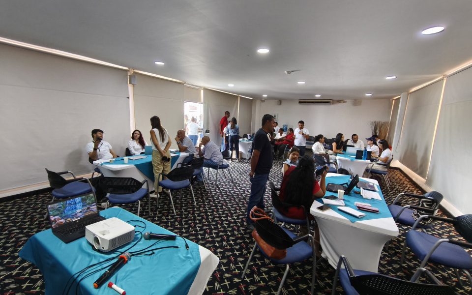 Las comunidades de Root de San Andrés reciben la asistencia técnica de las tarifas del autor a través de DNP - Extra
