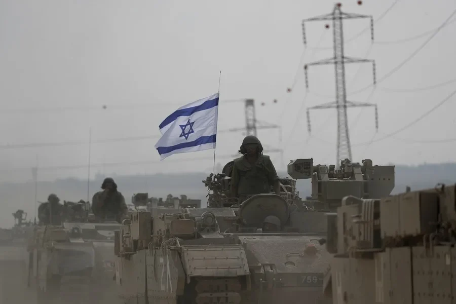 Israel envía nuevos comandos de desplazamiento antes del ataque inmediato en la ciudad de Gaza