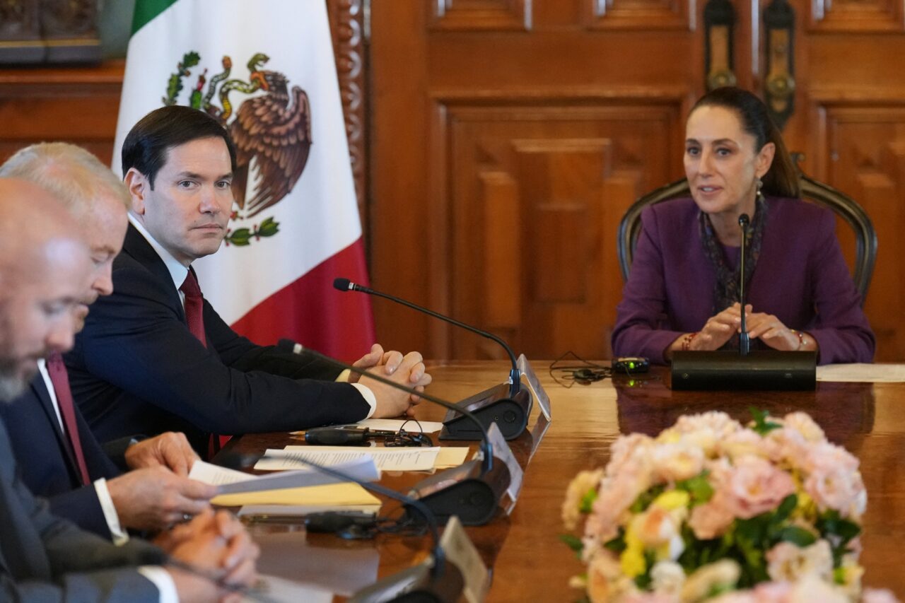 México y ahora. Anunciar un alto nivel de grupo para cumplir con sus límites y anti -guerra (video)
