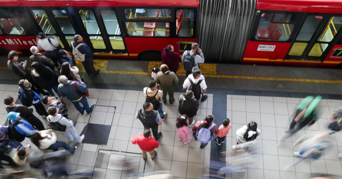 Cuando se SUSPENDE el pago de ASISTENCIA DE TRANSPORTE en Colombia