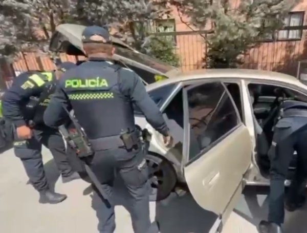 Policía colombiana encontró vehículo usado por golpes atacados por Yendri Velásquez y Luis Peche en Bogotá