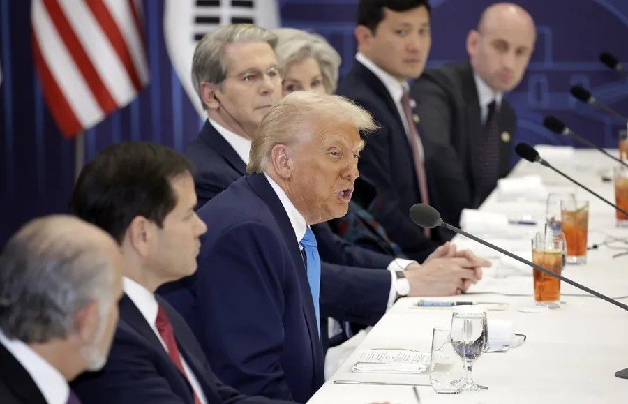 Trump pospone reunión con Kim Jong-un, lanzador de misiles estratégicos, antes de su llegada a Corea