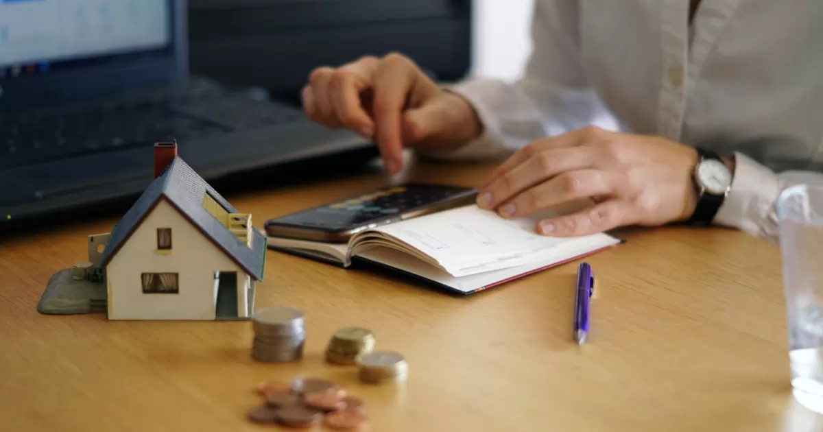 ¿Cuánto puede darle el banco para comprar una casa? Verifique su crédito