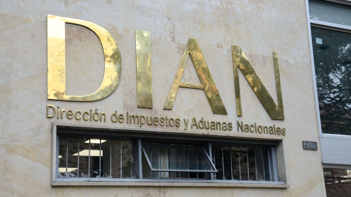 ¿Qué es y sanciones por no presentar a tiempo?